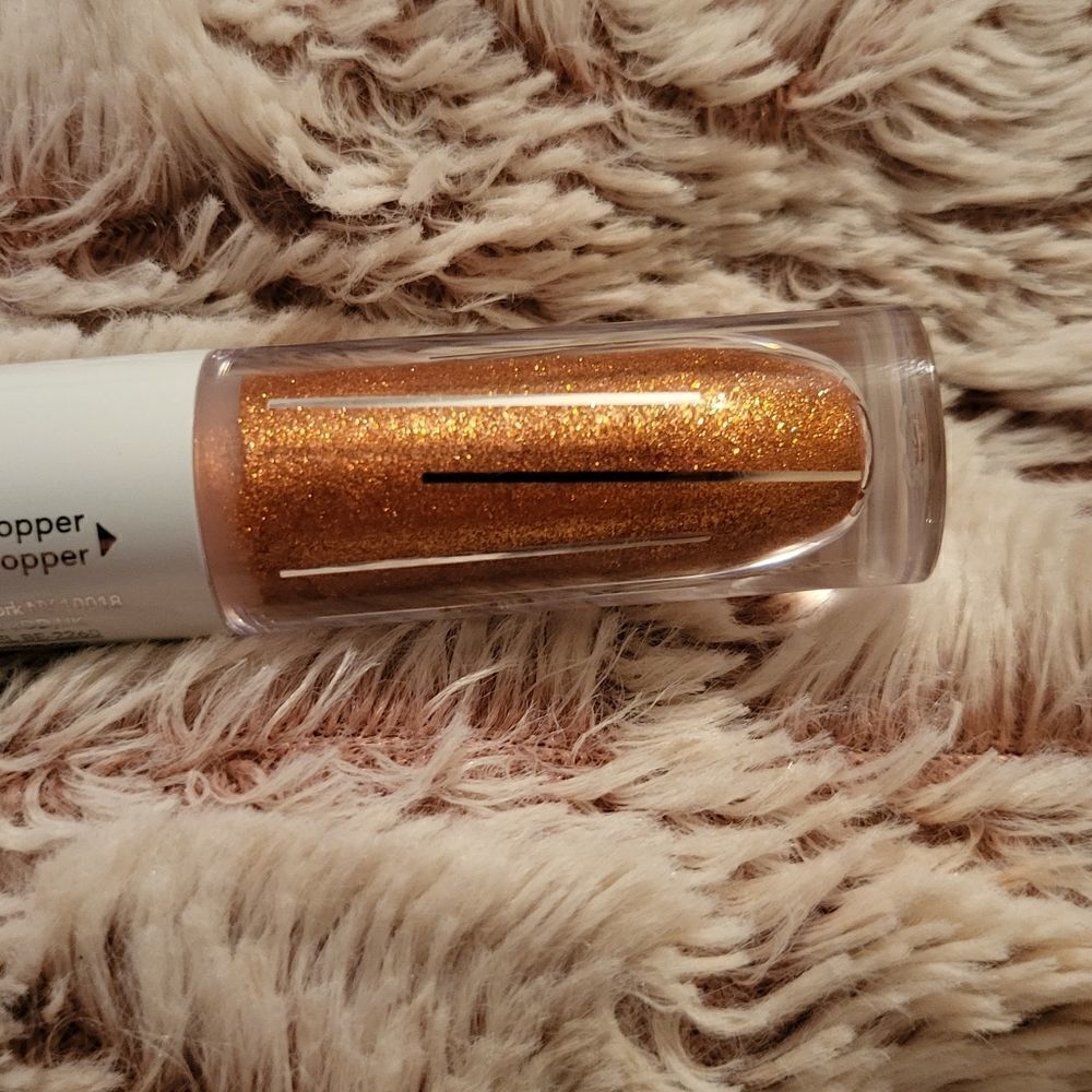 Becca Light Gleam Eyeshadow *RED STAR - Picture 5 of 5